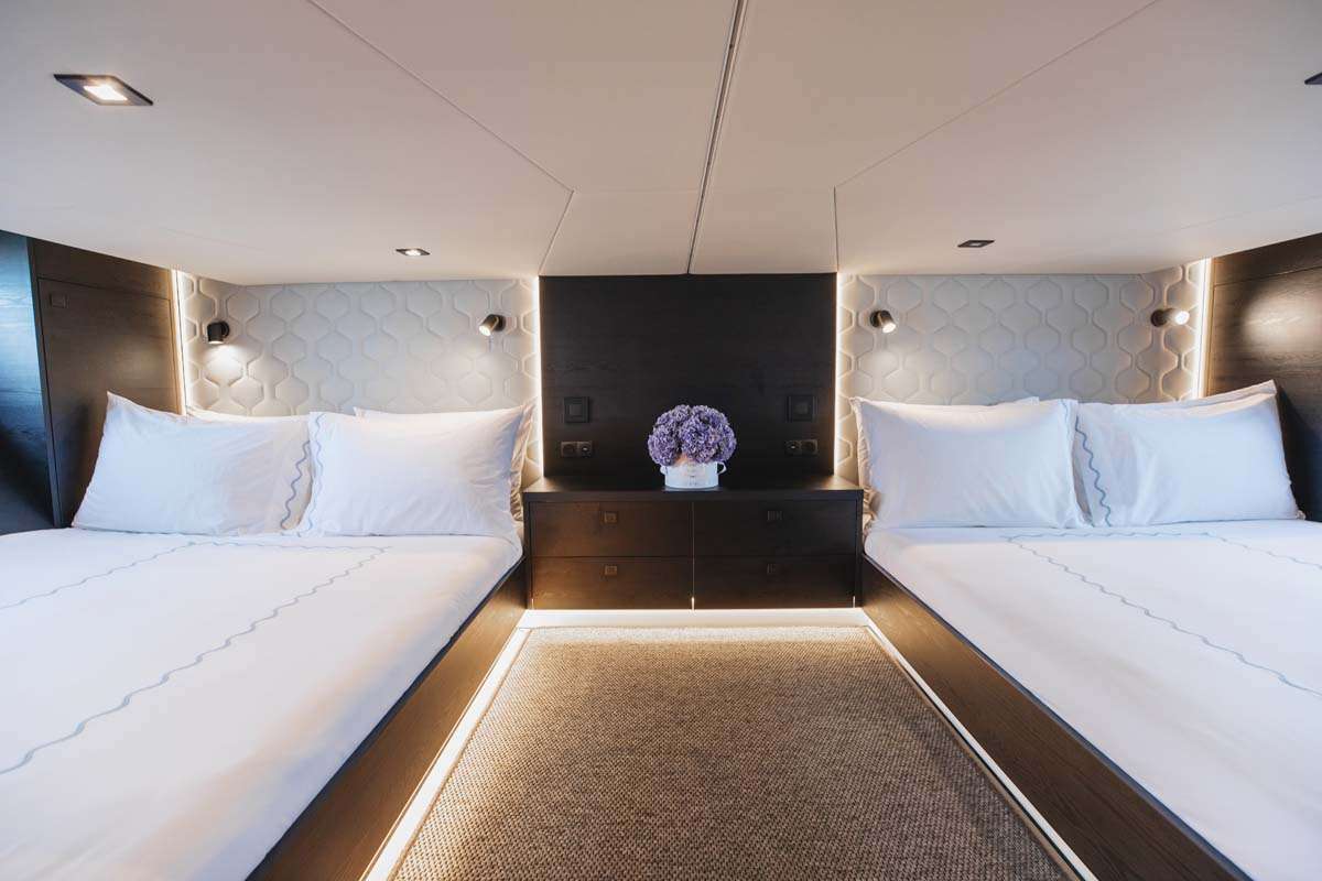 Yacht Pic 4