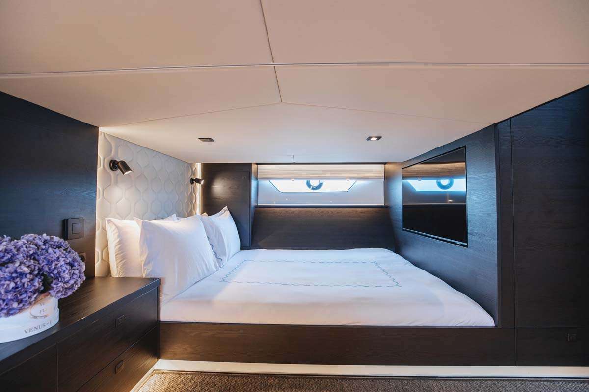 Yacht Pic 5