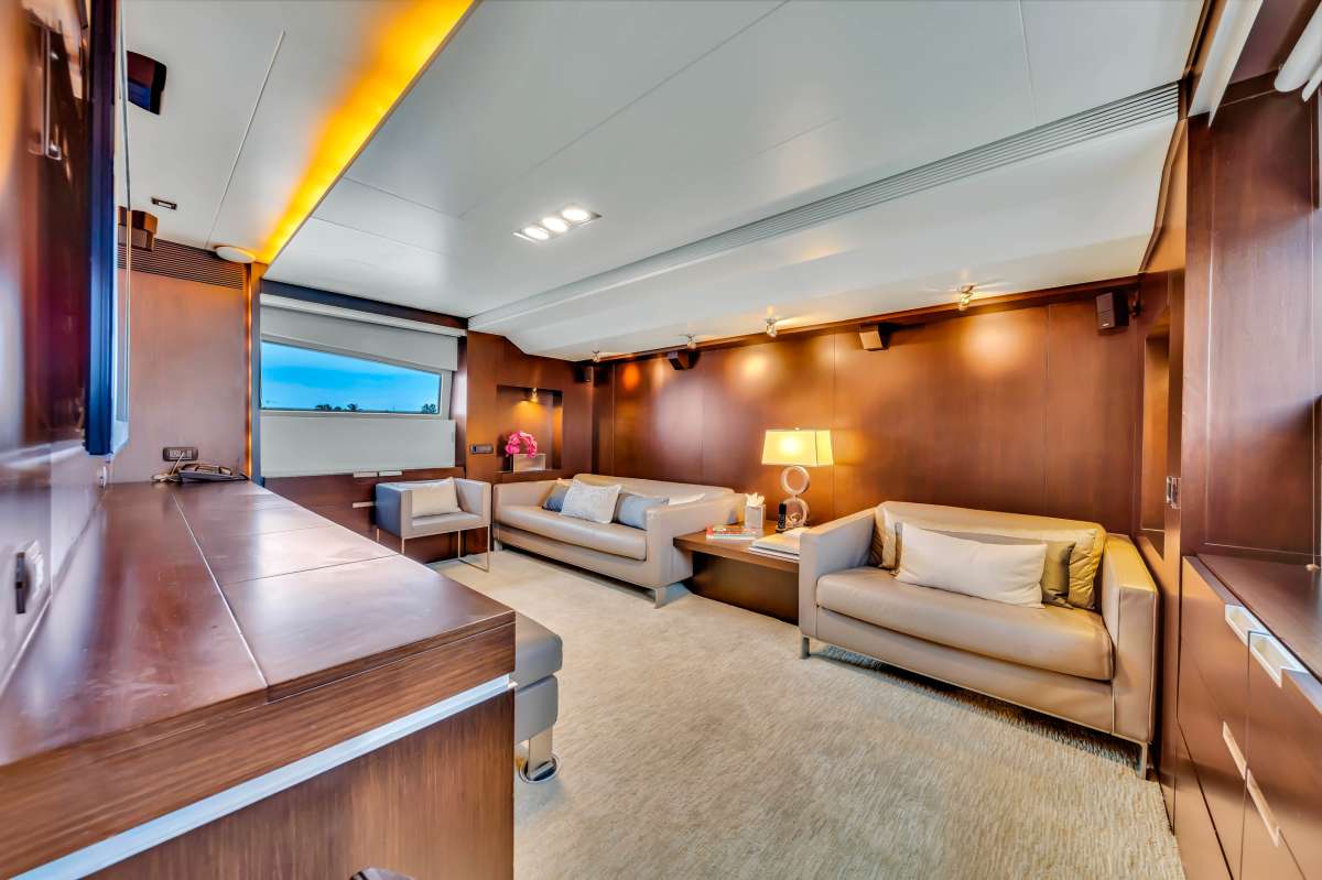 Yacht Pic 10