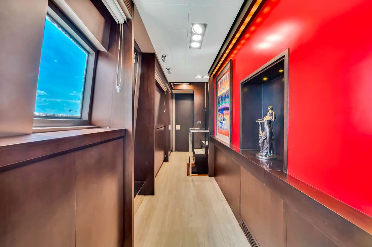 Yacht Pic 13