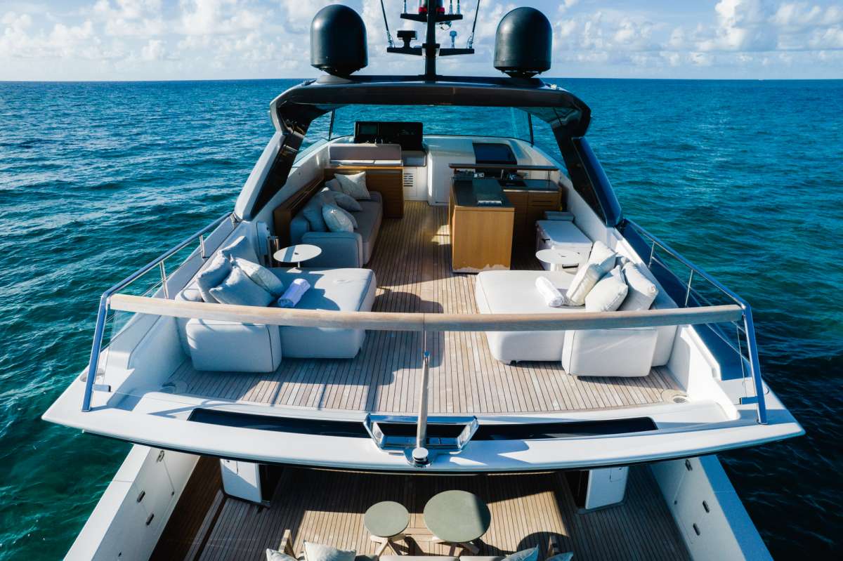 Yacht Pic 10
