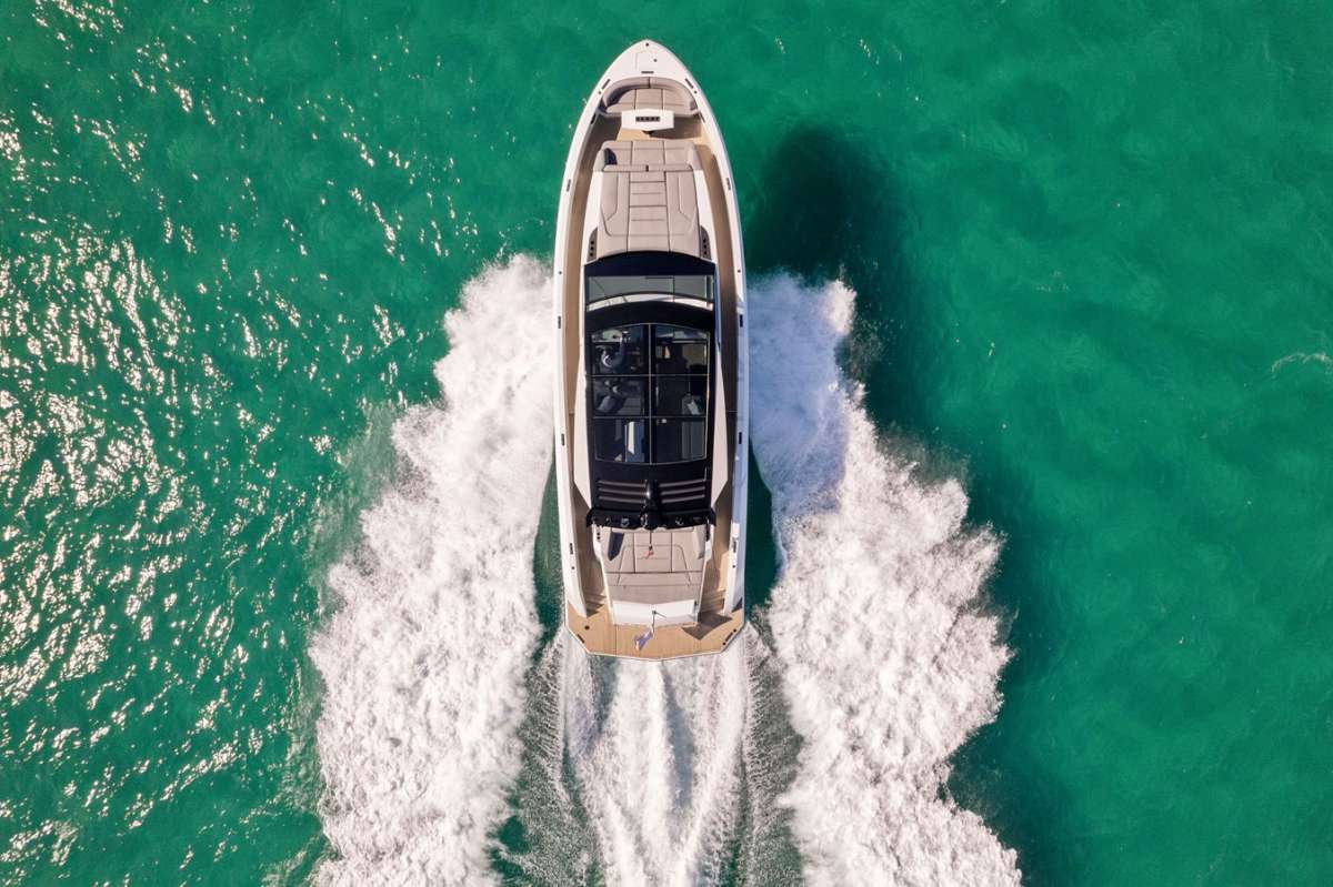 Yacht Pic 16