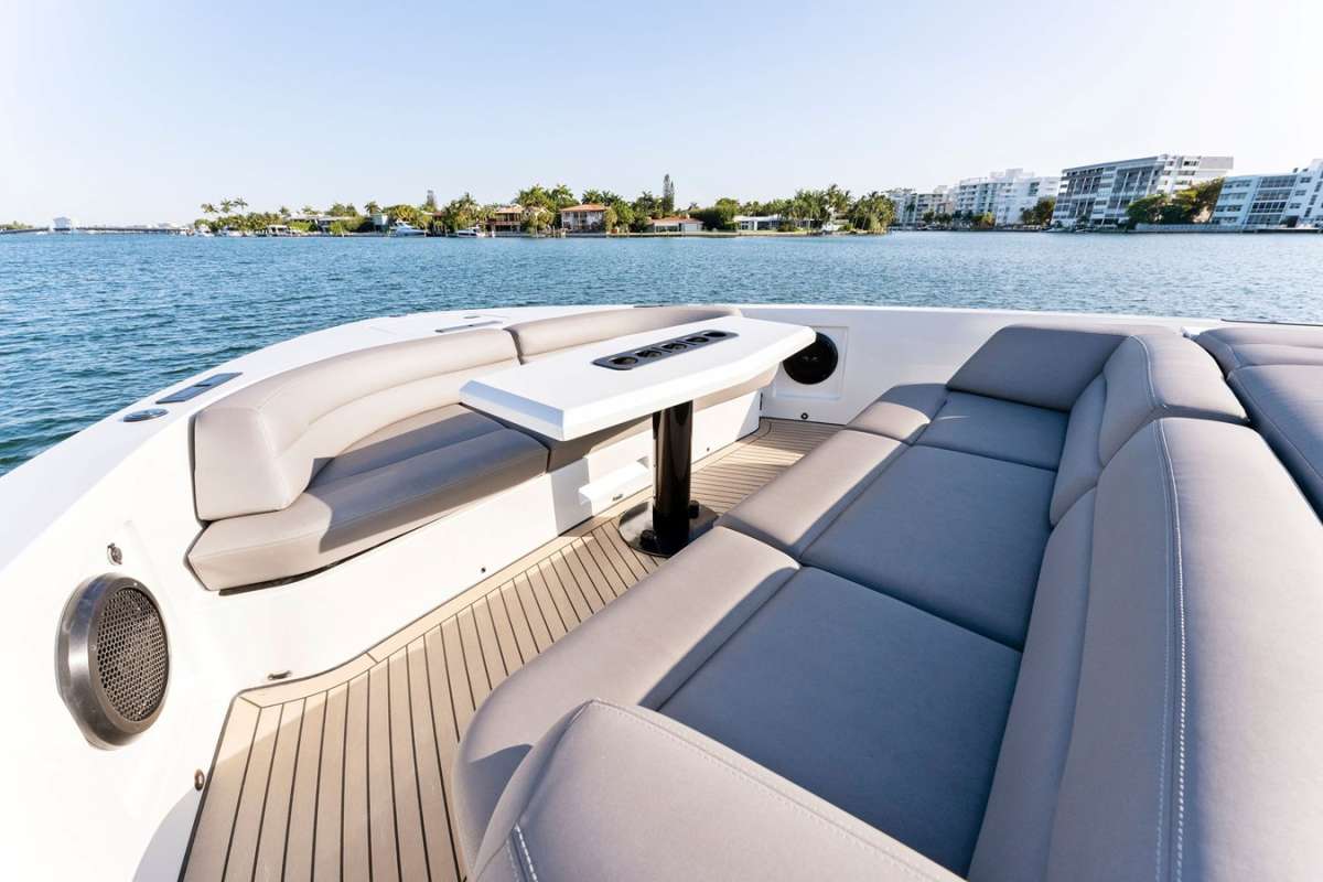 Yacht Pic 18
