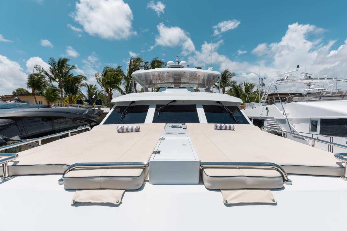 Yacht Pic 5