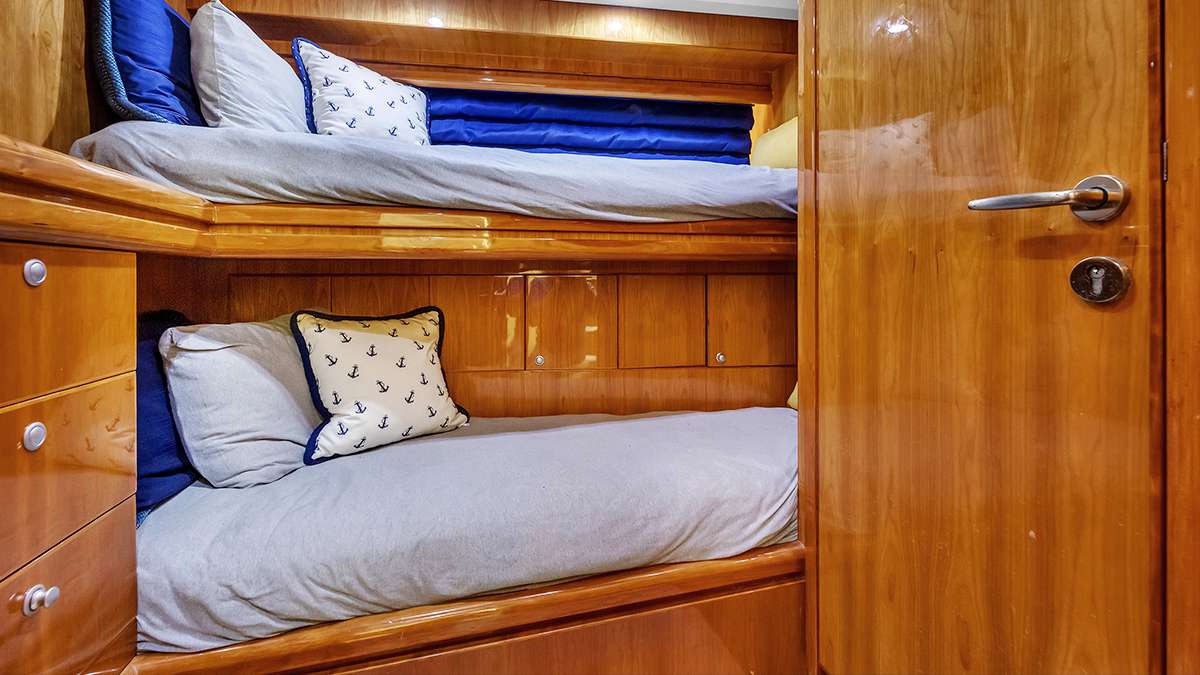 Yacht Pic 11