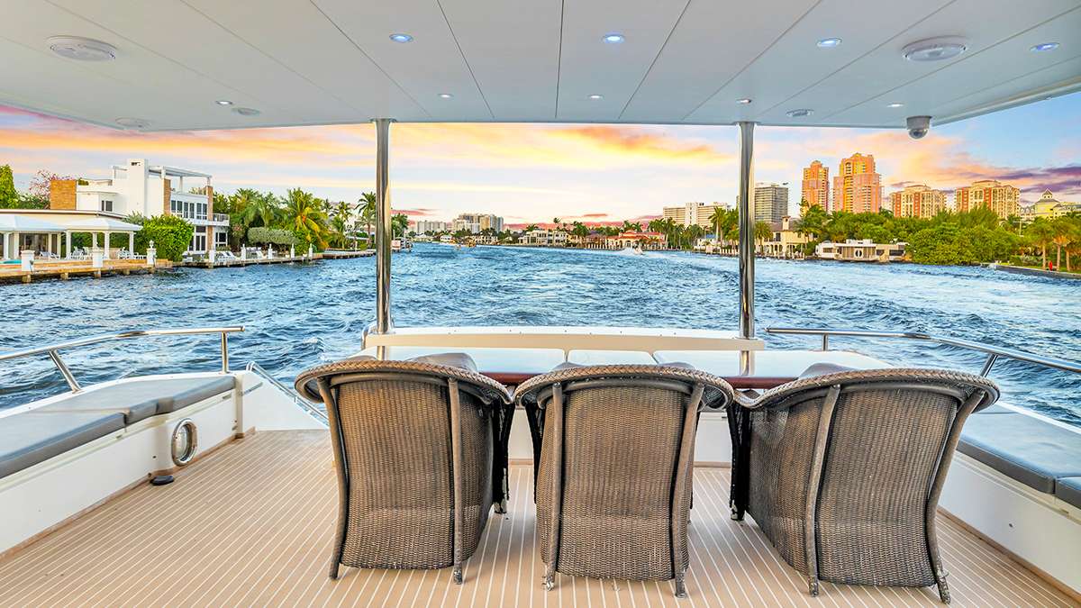Yacht Pic 18