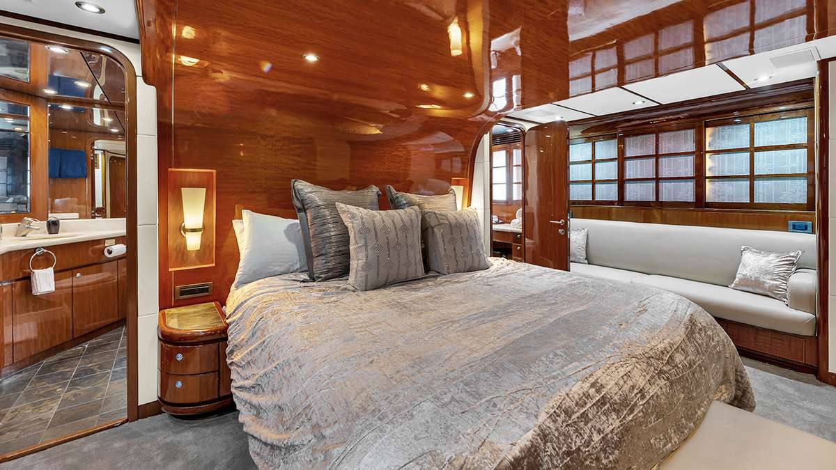 Yacht Pic 6