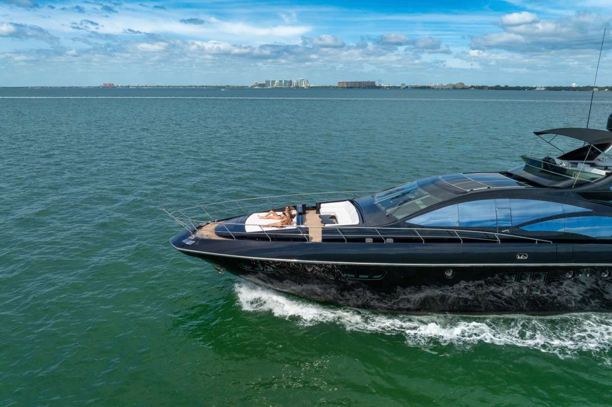 Yacht Pic 19