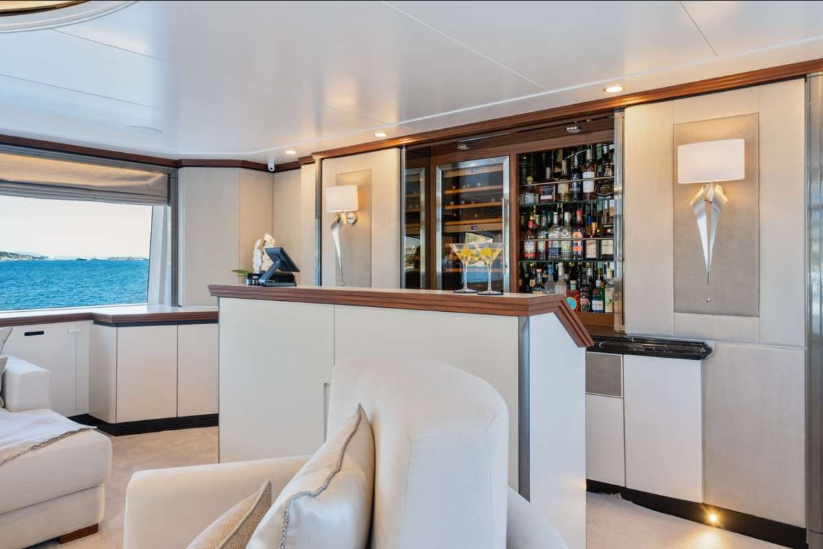 Yacht Pic 12