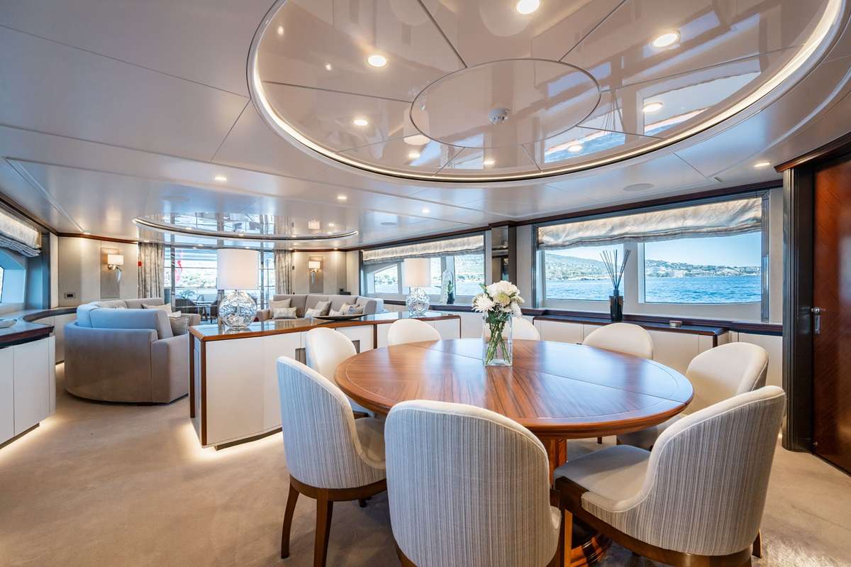 Yacht Pic 3