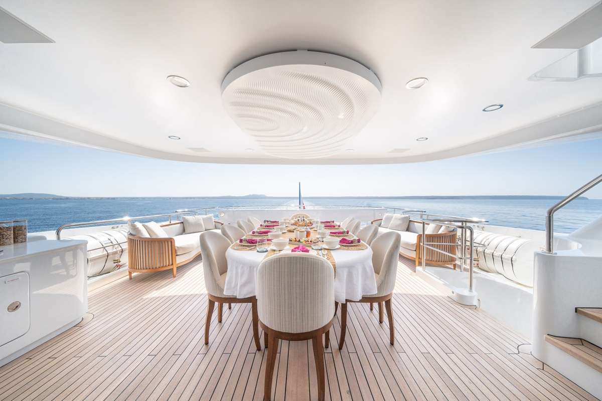 Yacht Pic 4