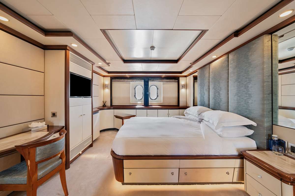 Yacht Pic 8