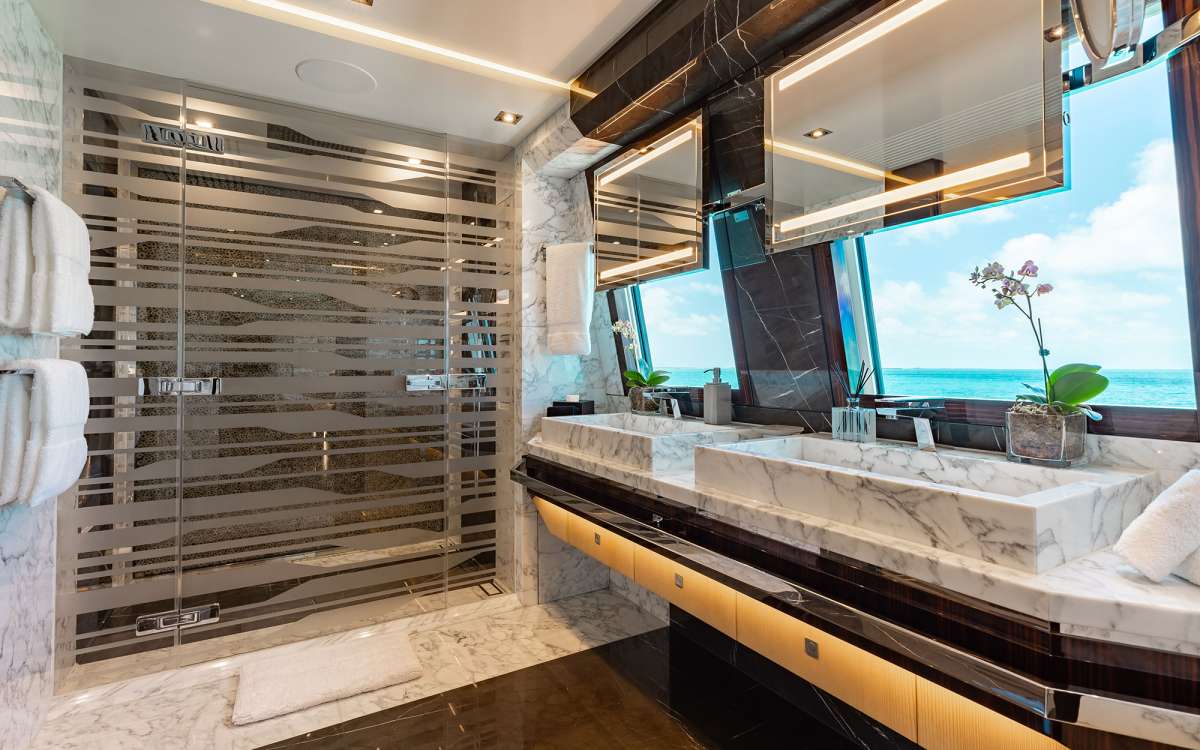 Yacht Pic 10
