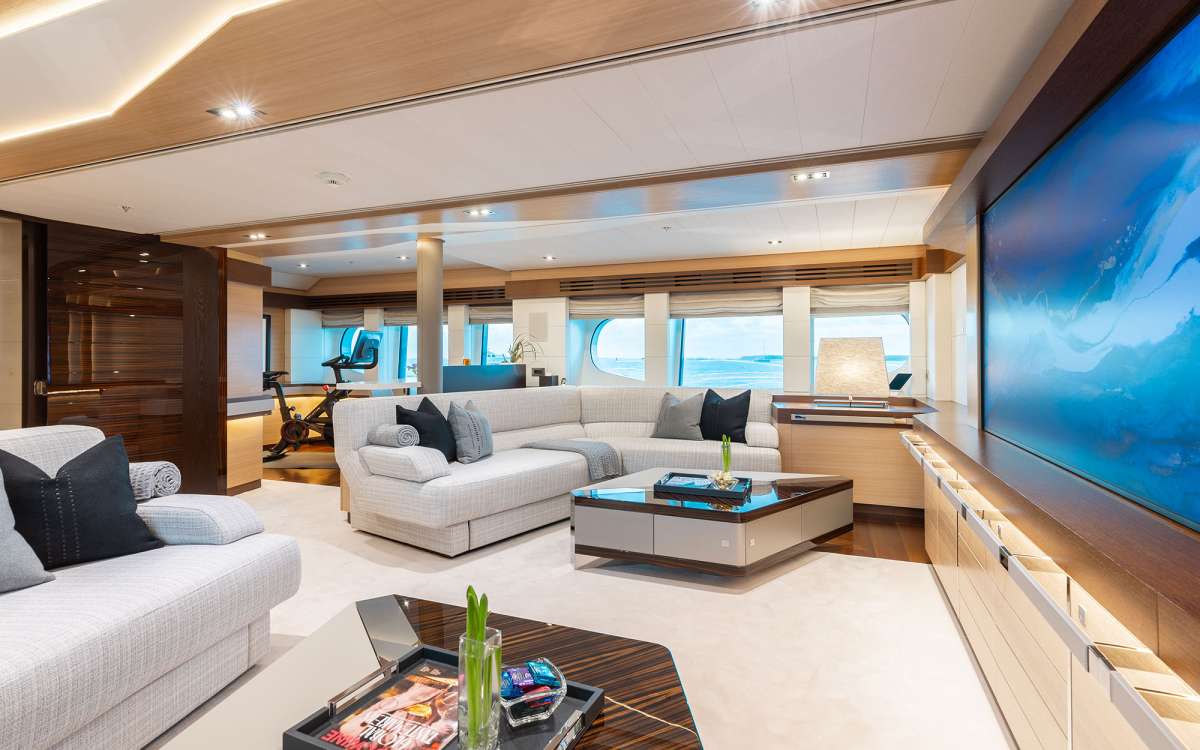 Yacht Pic 11