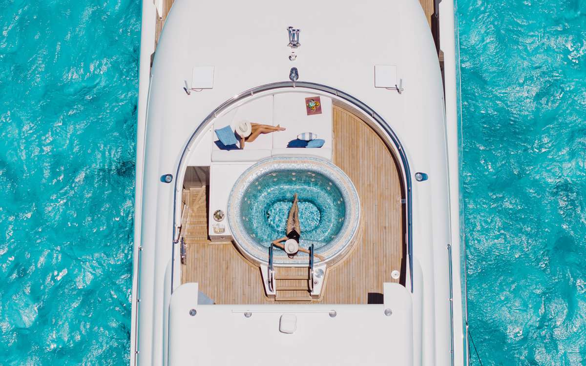 Yacht Pic 19