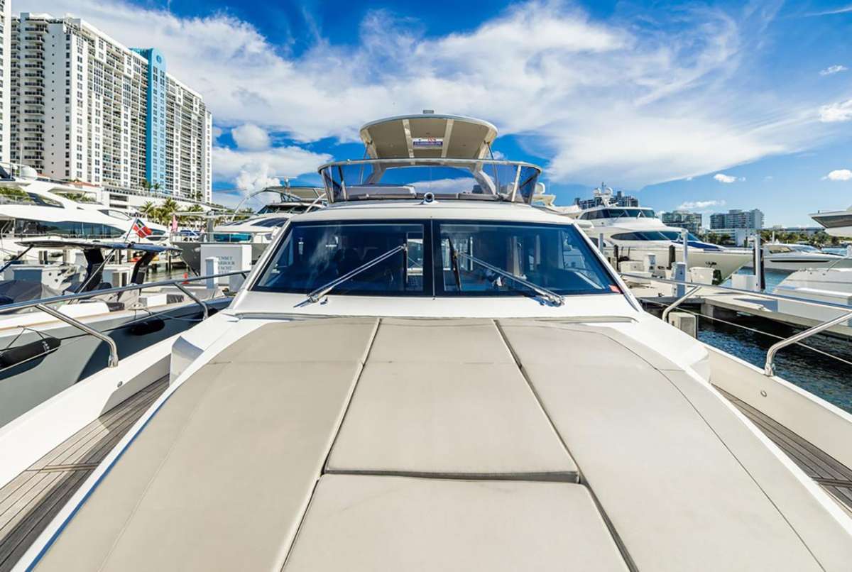 Yacht Pic 4