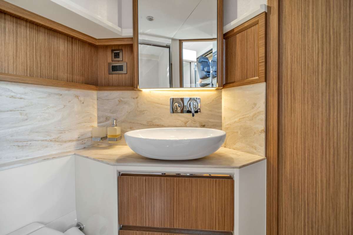 Yacht Pic 7