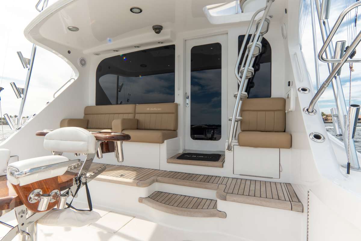 Yacht Pic 11