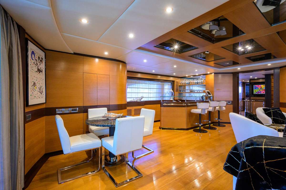 Yacht Pic 19
