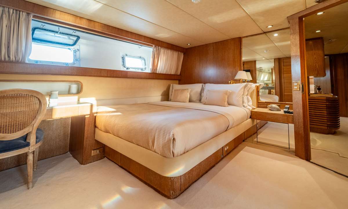 Yacht Pic 7