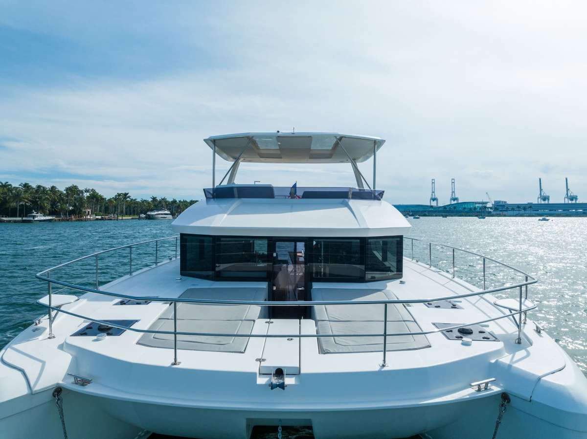 Yacht Pic 12