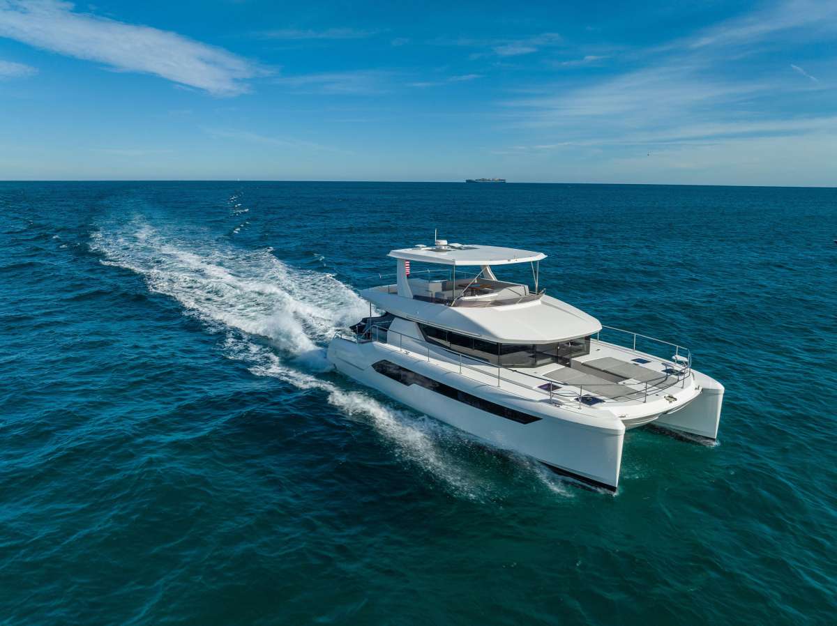 Yacht Pic 14