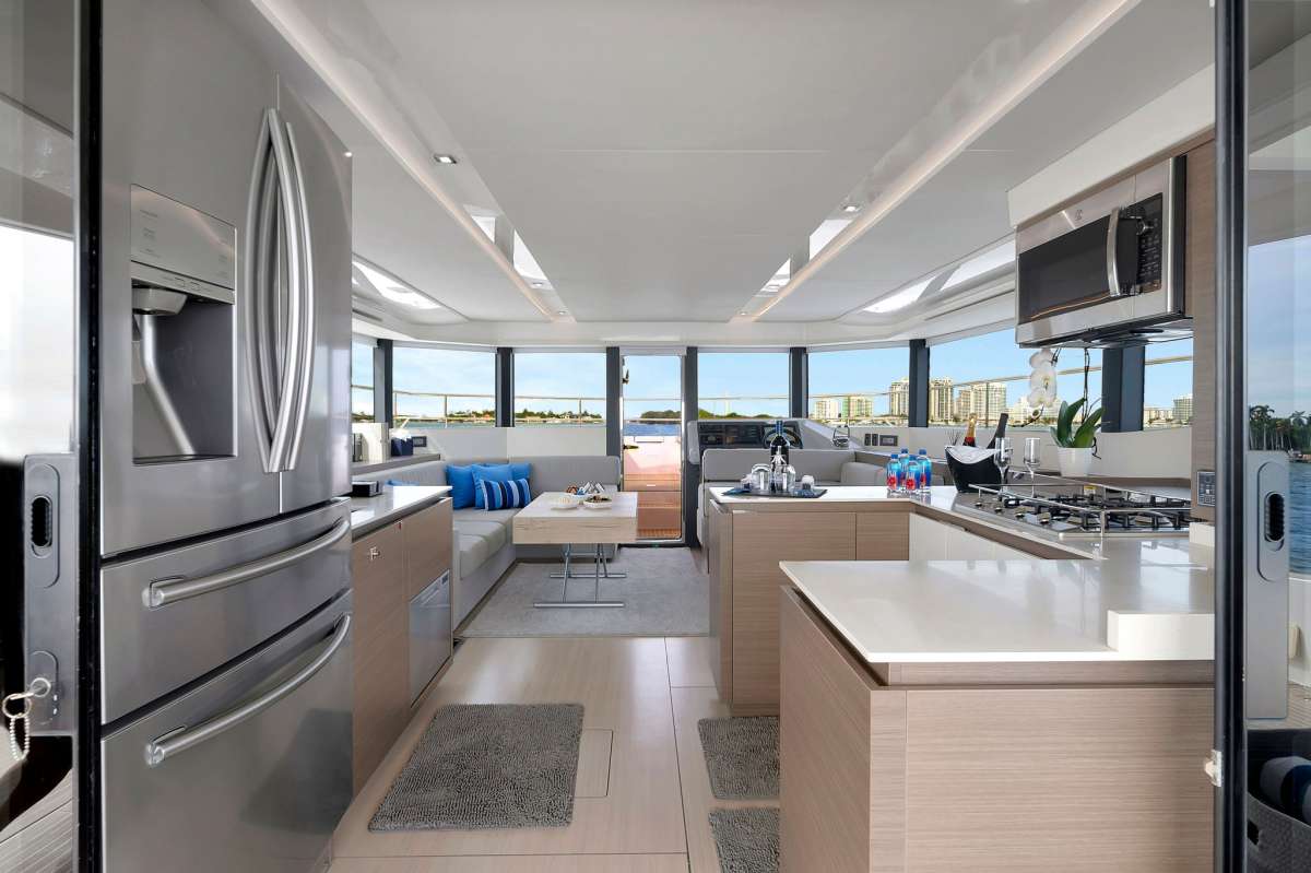 Yacht Pic 5