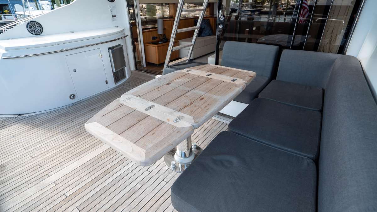 Yacht Pic 3