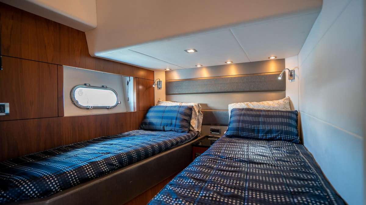 Yacht Pic 9
