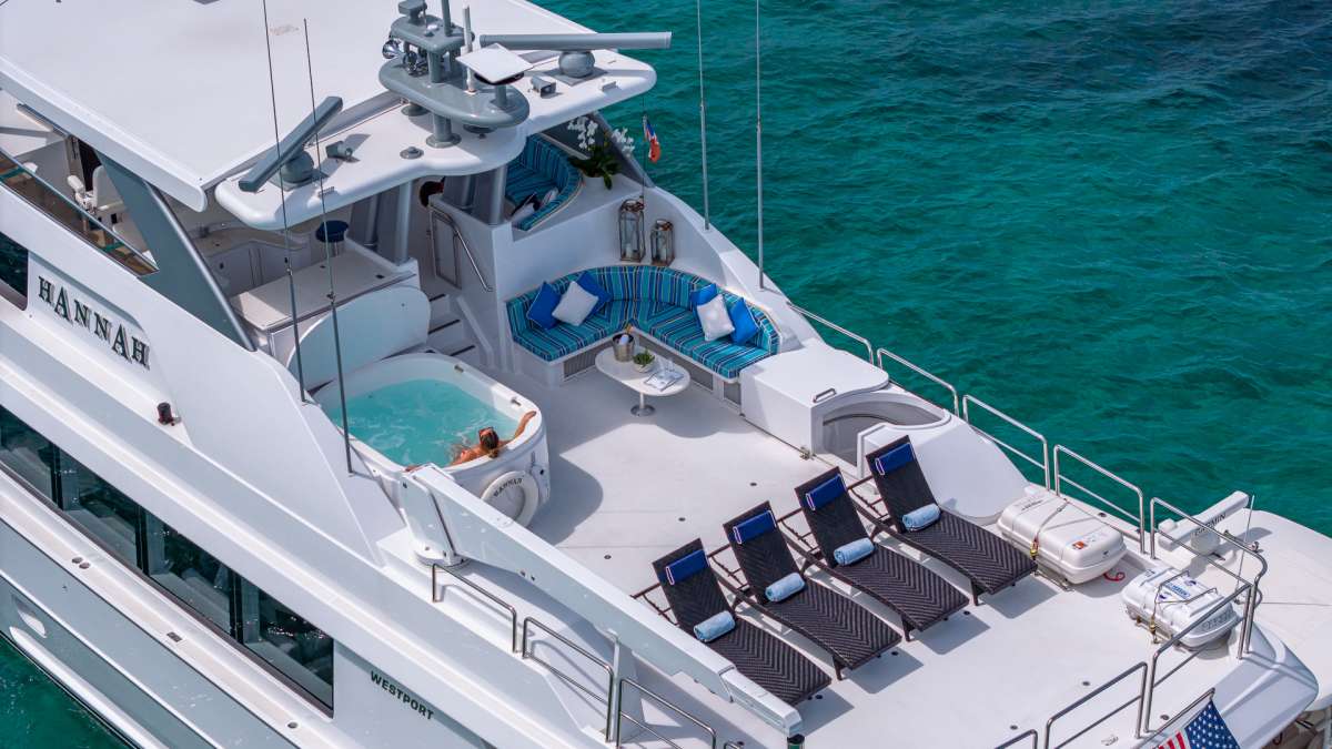 Yacht Pic 17