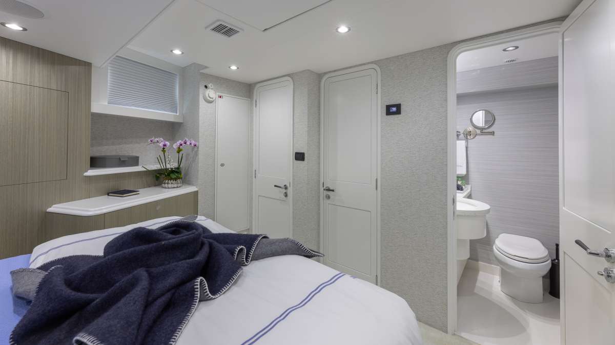 Yacht Pic 8