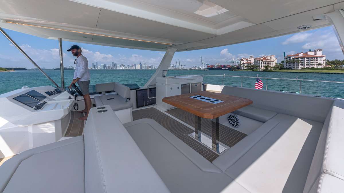 Yacht Pic 13