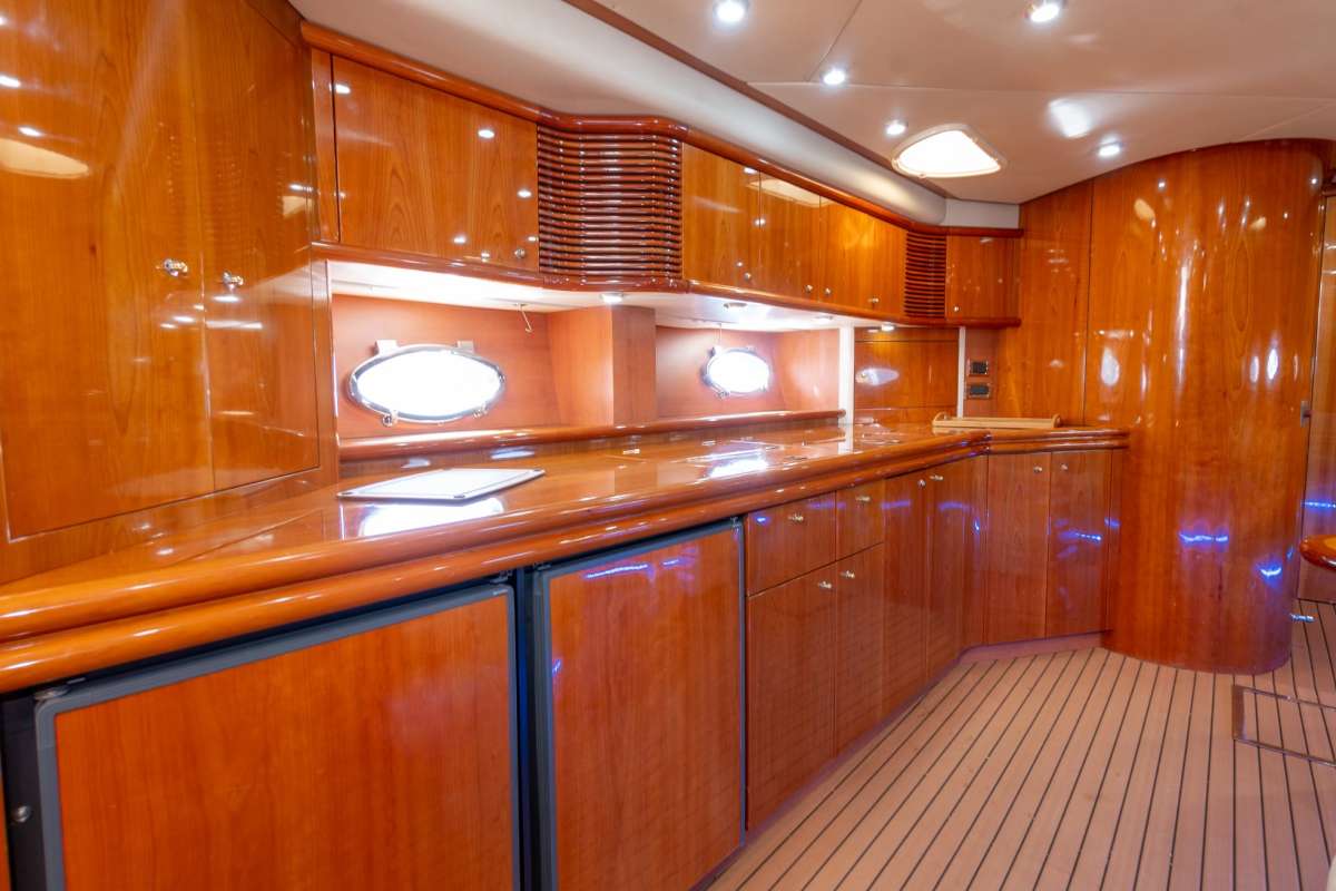 Yacht Pic 9