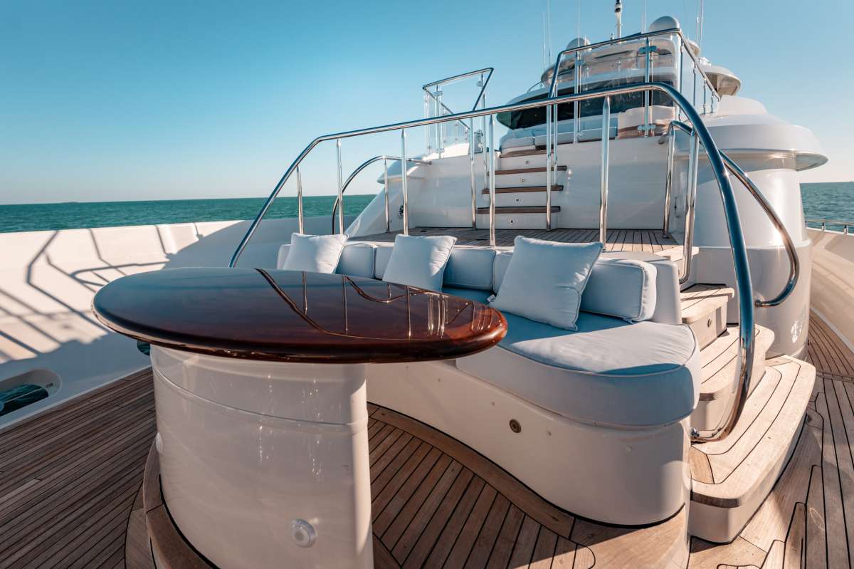 Yacht Pic 5