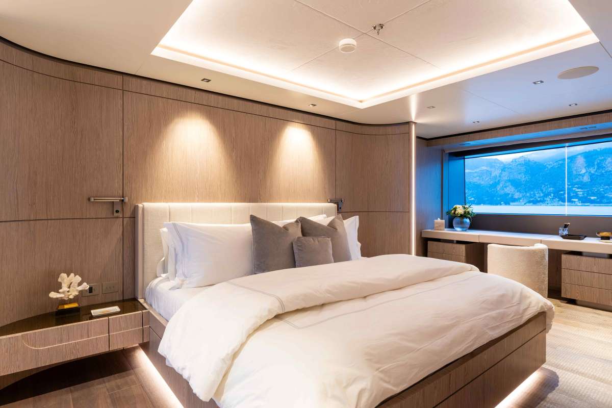 Yacht Pic 6