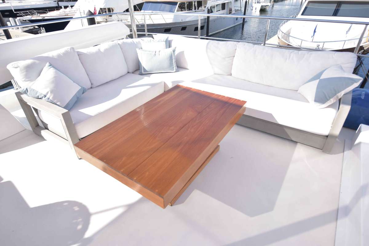 Yacht Pic 12