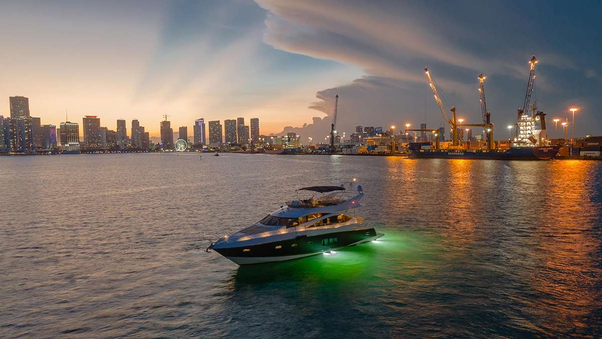 Yacht Pic 11