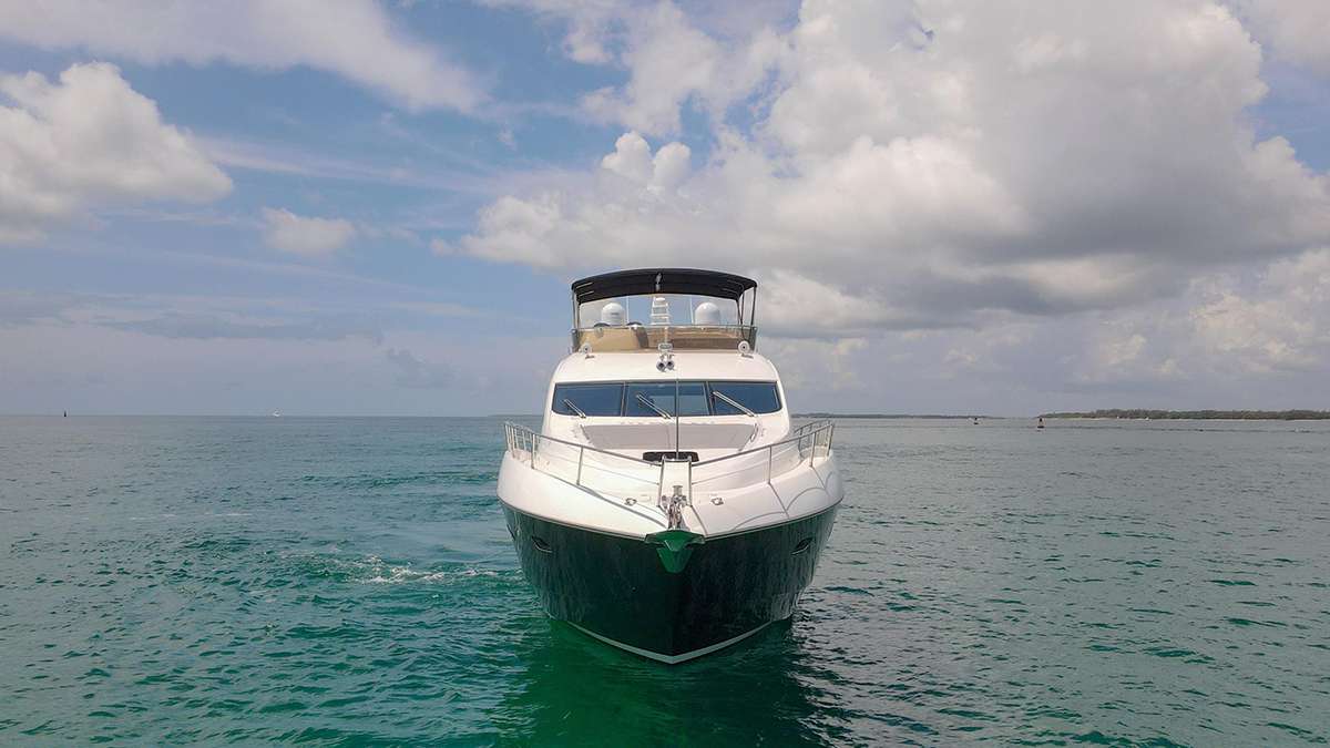 Yacht Pic 13