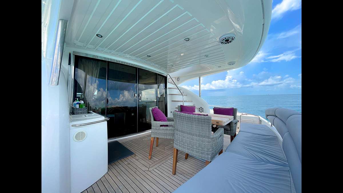 Yacht Pic 14