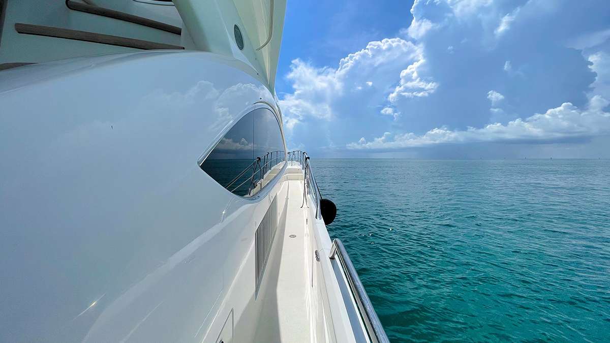 Yacht Pic 16