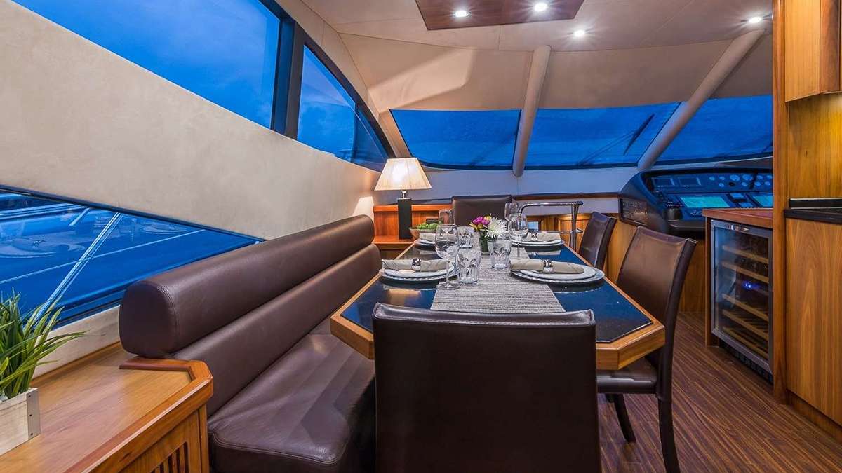 Yacht Pic 19