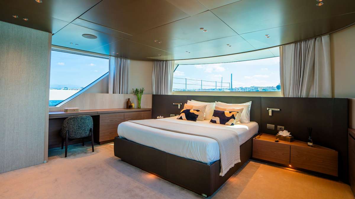 Yacht Pic 6