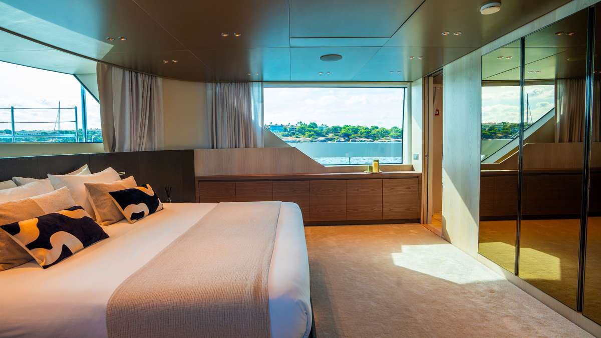 Yacht Pic 7