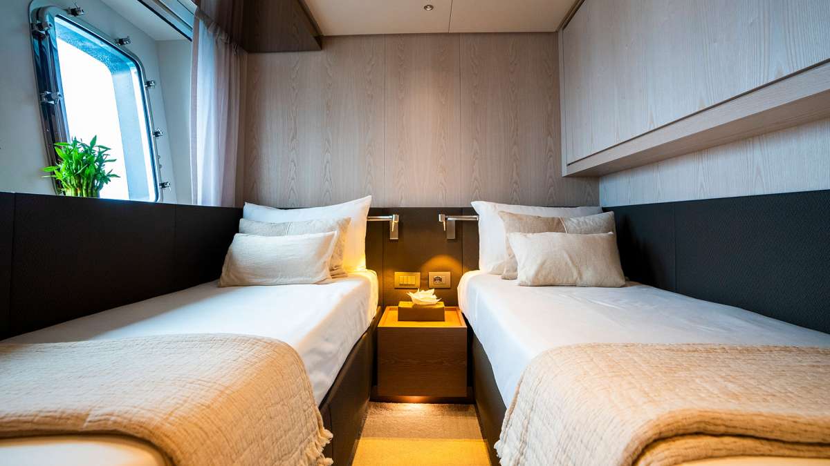 Yacht Pic 8