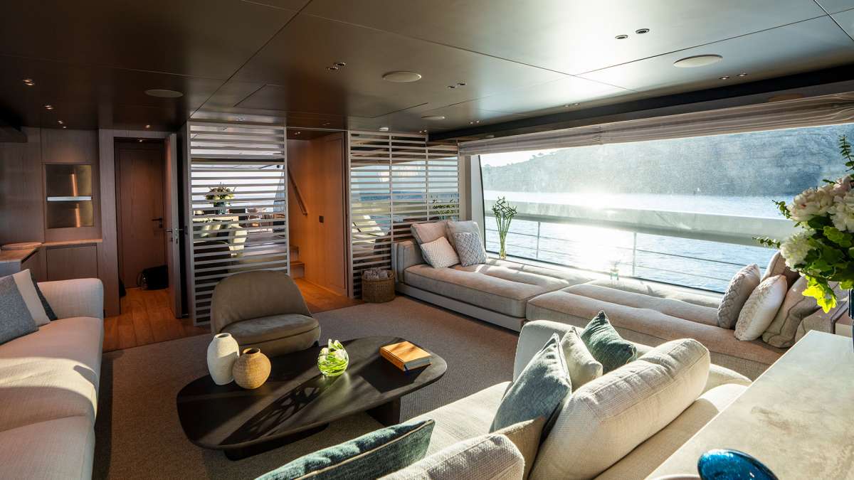 Yacht Pic 9
