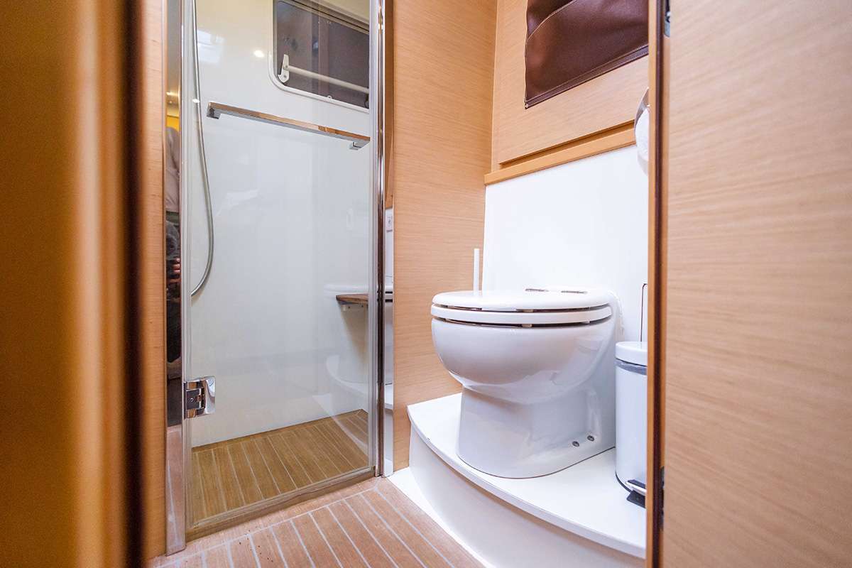 10038brochure9