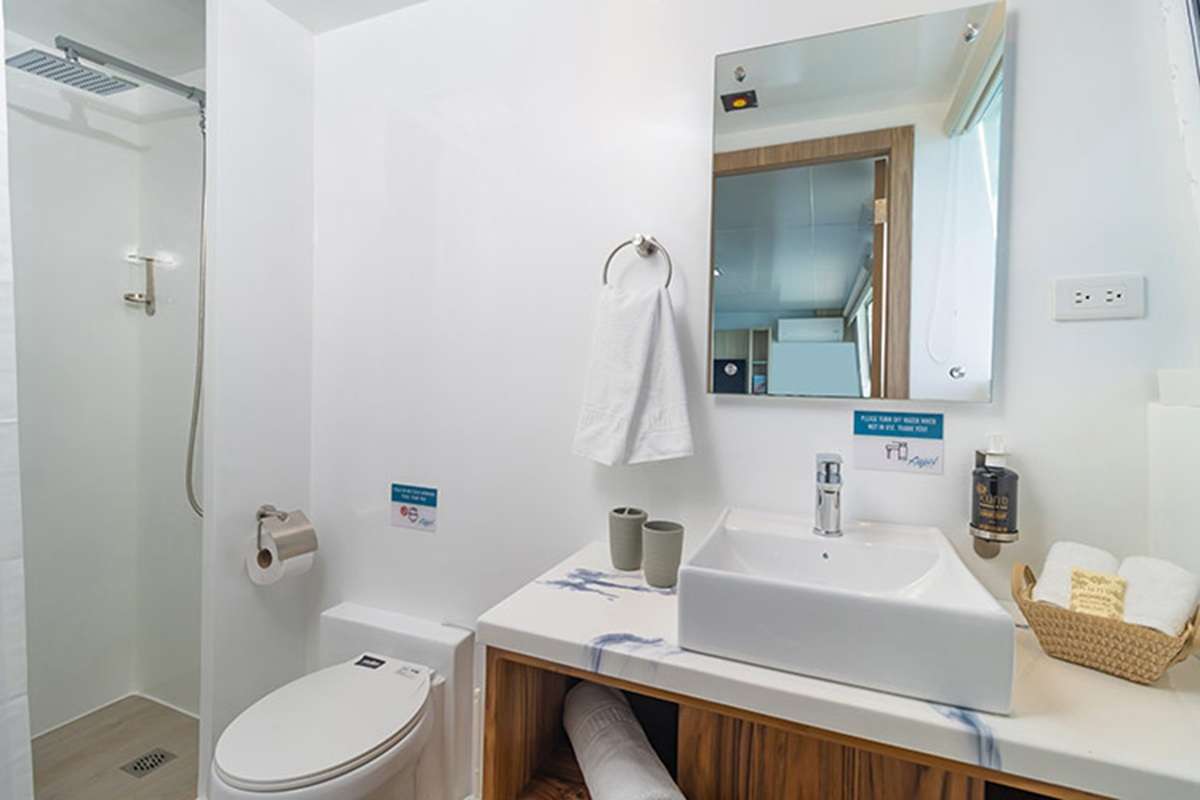 10039brochure7