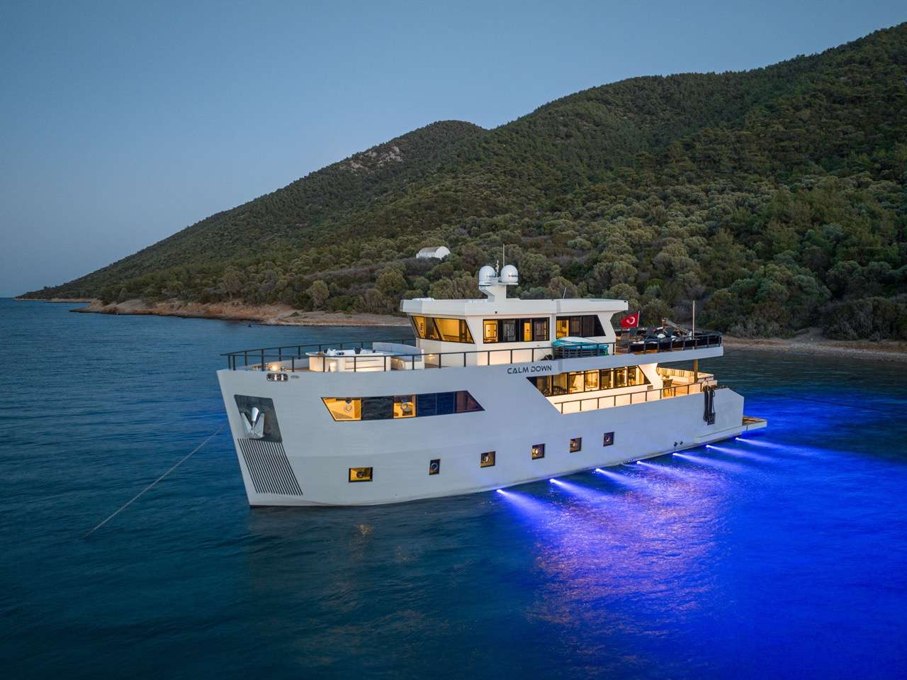 CALM DOWN, a 2023  available for charter.