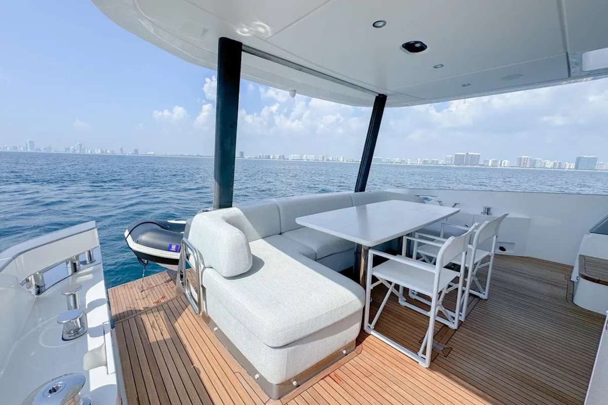 Aft deck view