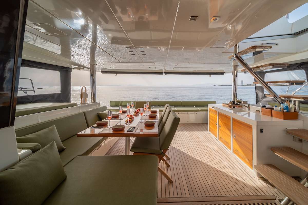 Yacht - 9